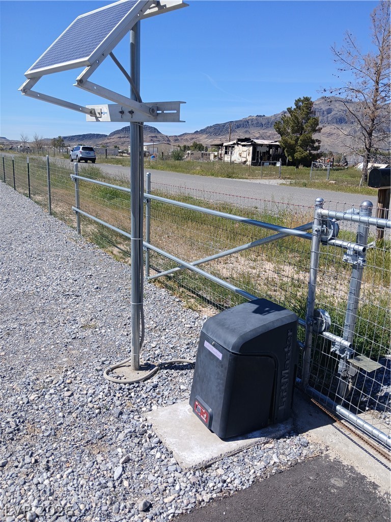 Photo 13 of 16, 2171 W McMurray Drive