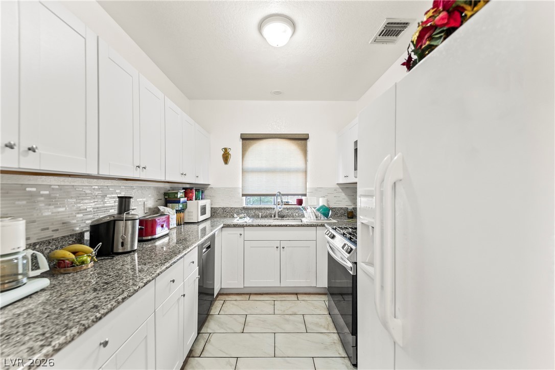 Photo 9 of 22, 1419 Santa Margarita Street #D