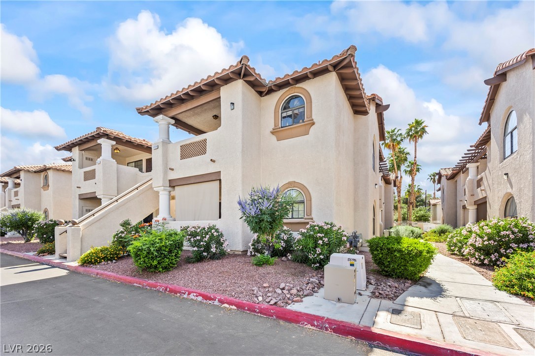 Photo 17 of 22, 1419 Santa Margarita Street #D