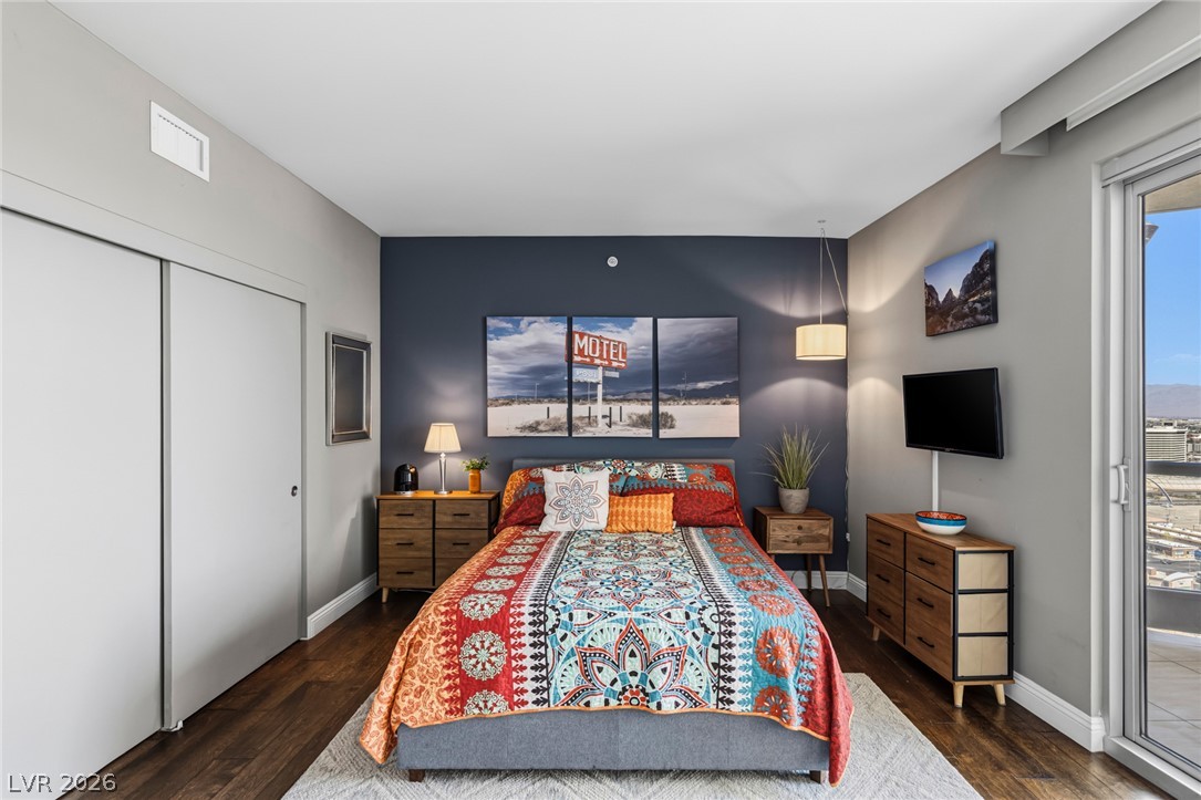 Photo 43 of 75, 222 Karen Avenue #2701