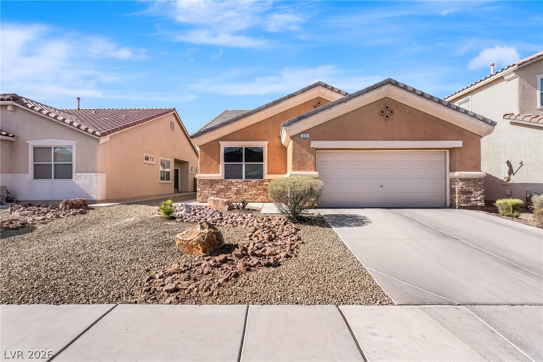 320 Fox Blitz Avenue, North Las Vegas 89031