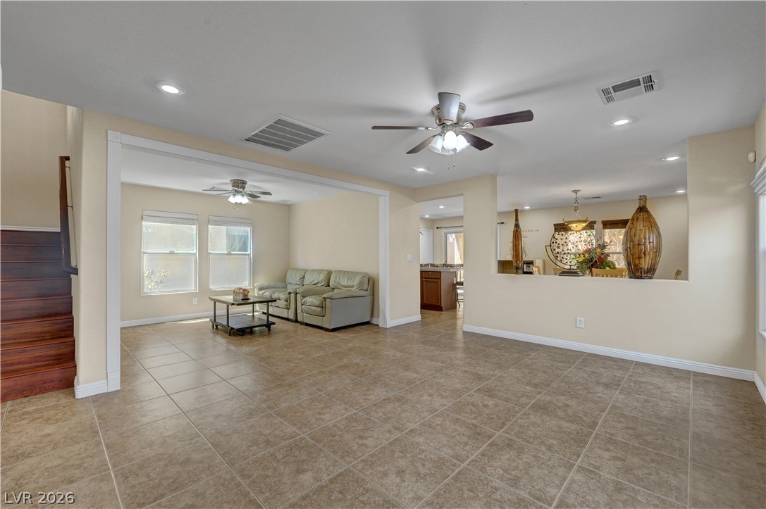 Photo 4 of 507 Teedale Court