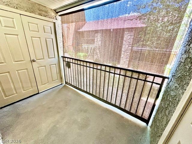 Photo 32 of 39, 5317 Indian River Drive #297