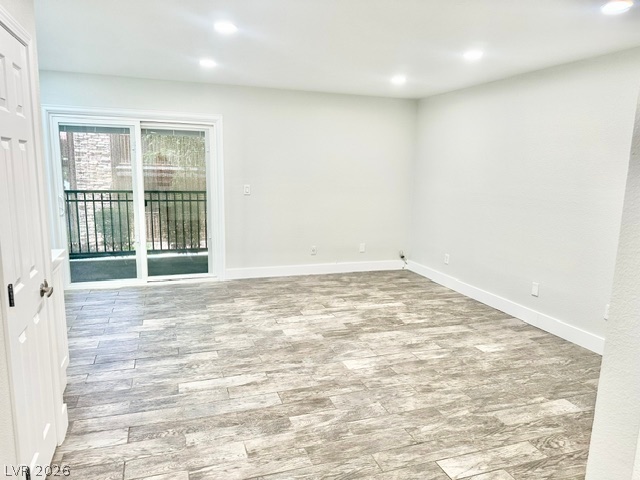 Photo 7 of 39, 5317 Indian River Drive #297