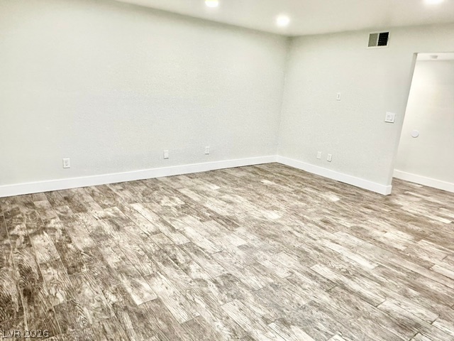 Photo 8 of 39, 5317 Indian River Drive #297