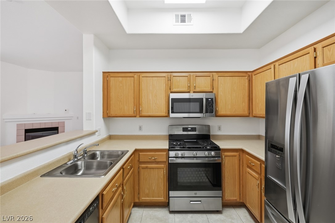 Photo 5 of 700 Carnegie Street #1712