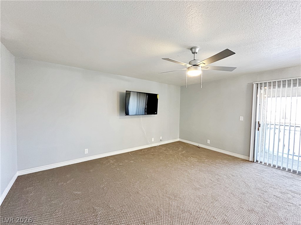 Photo 3 of 5080 Indian River Drive #400