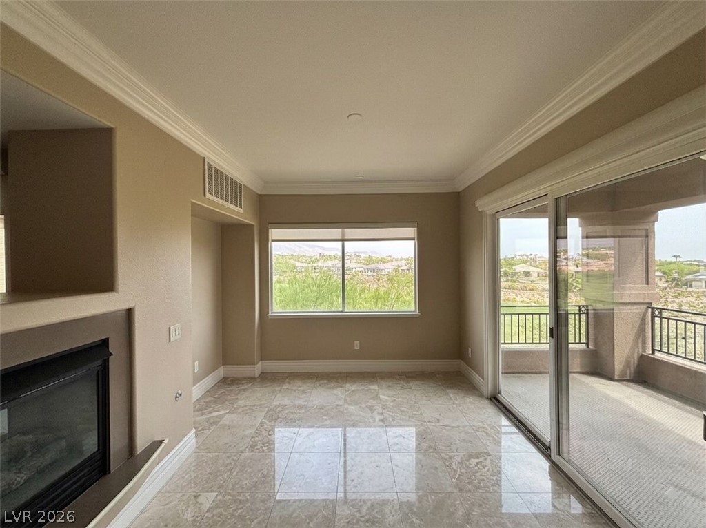 Photo 36 of 38, 9212 Tesoras Drive #202