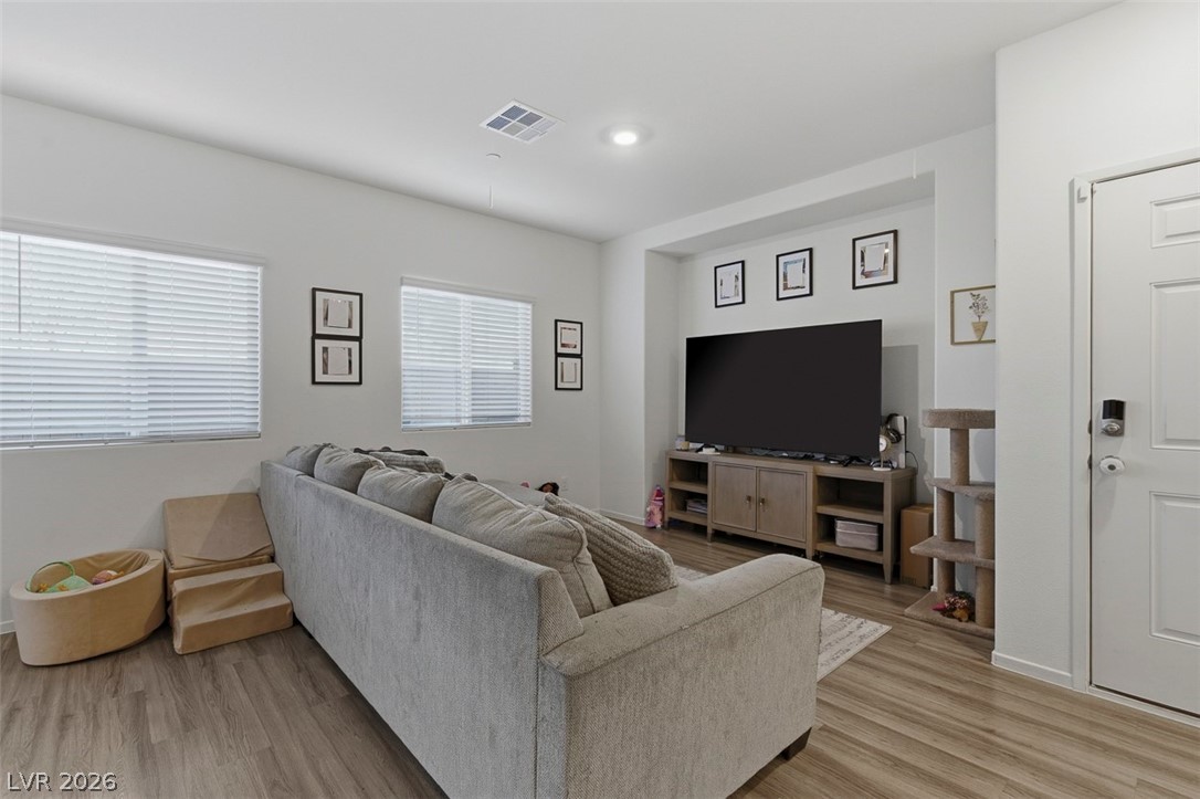 Photo 17 of 43, 4760 Equinox Sky Avenue #2