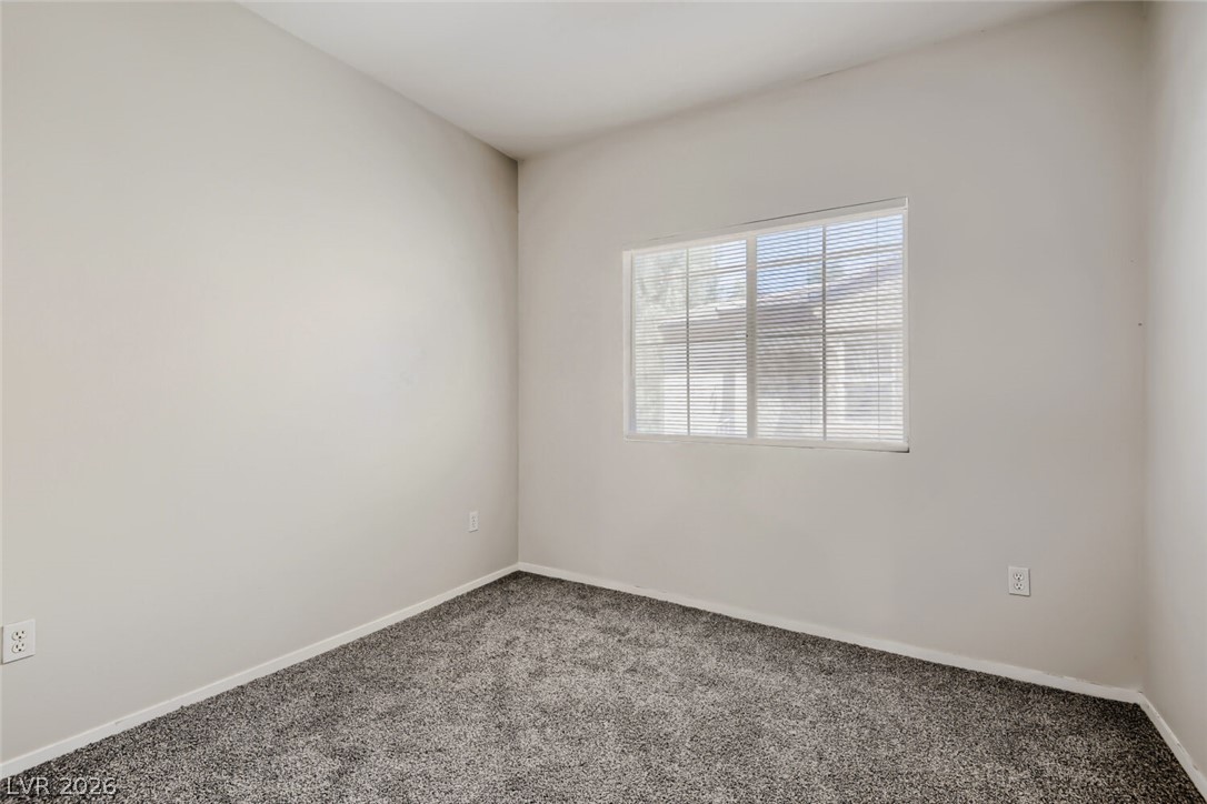 Photo 27 of 33, 3400 Cabana Drive #2127