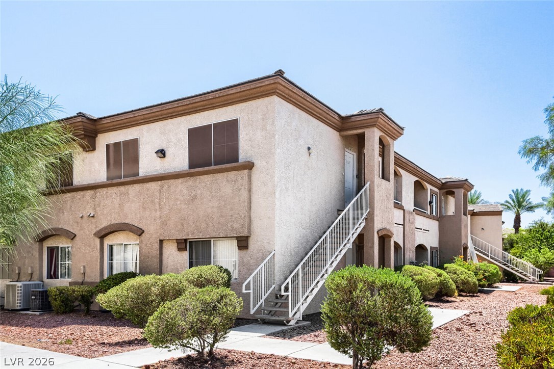 Photo 4 of 3400 Cabana Drive #2127