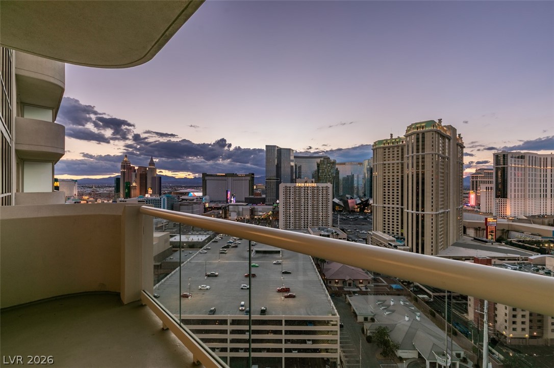 Photo 33 of 44, 145 E HARMON Avenue #2015