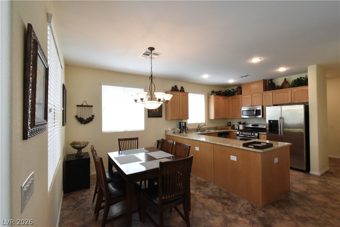 Photo 9 of 35, 6153 Pine Banks Court
