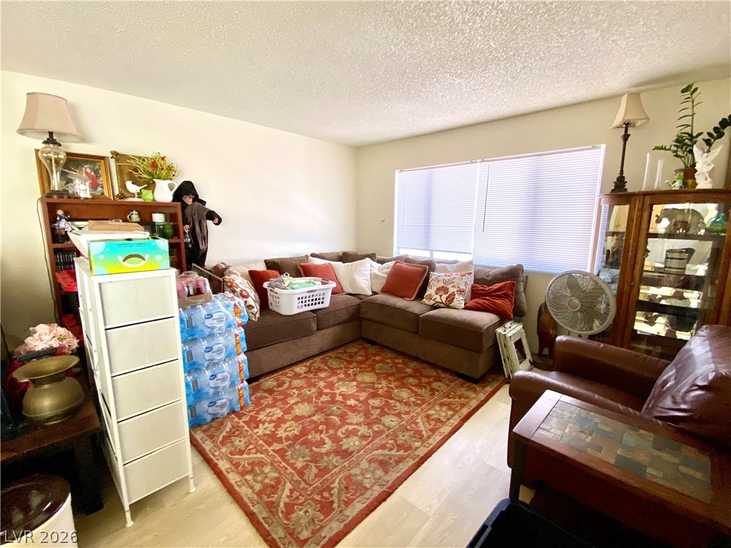 Photo 8 of 17, 3244 Figler Court