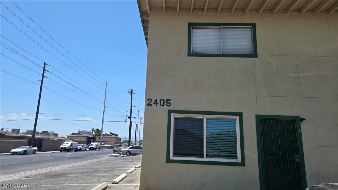 Photo 13 of 17, 2405 McCarran Street