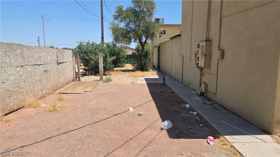 Photo 14 of 17, 2405 McCarran Street