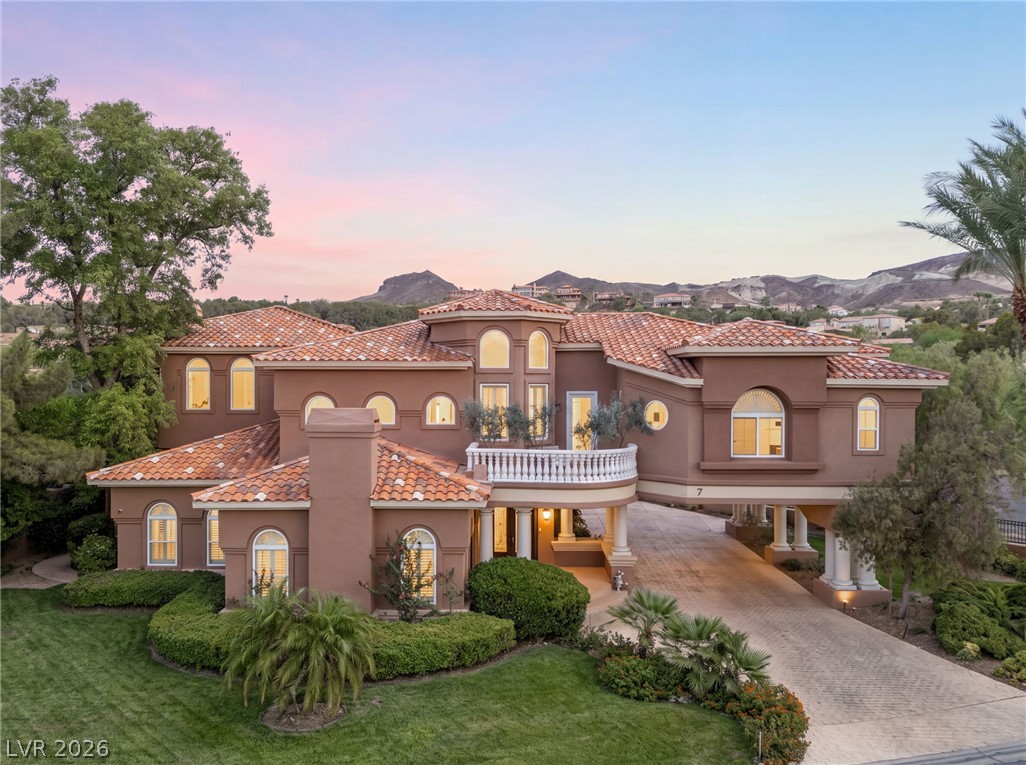 7 Rue Promenade Way, Henderson 89011