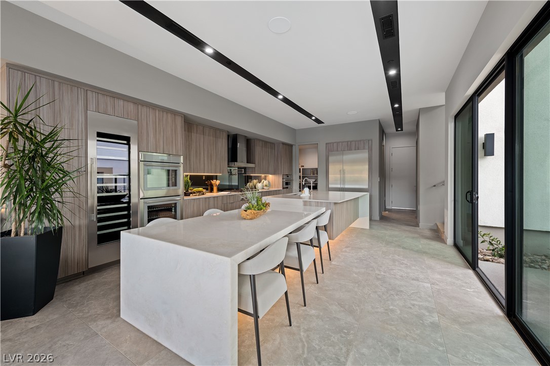 Photo 6 of 12, 28 Heron Harbour Drive