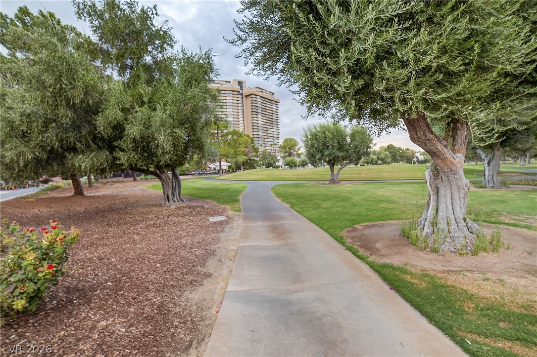 Photo 6 of 33, 3111 Bel Air Drive #202