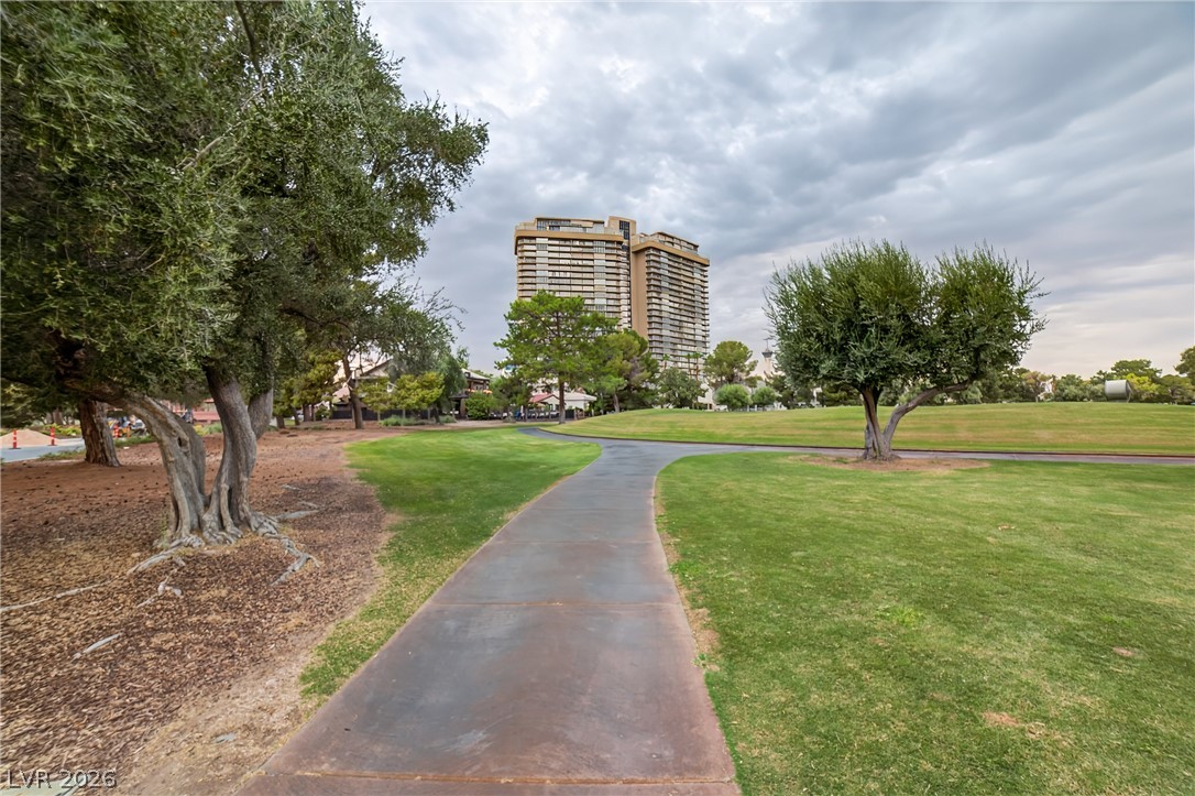 Photo 7 of 33, 3111 Bel Air Drive #202