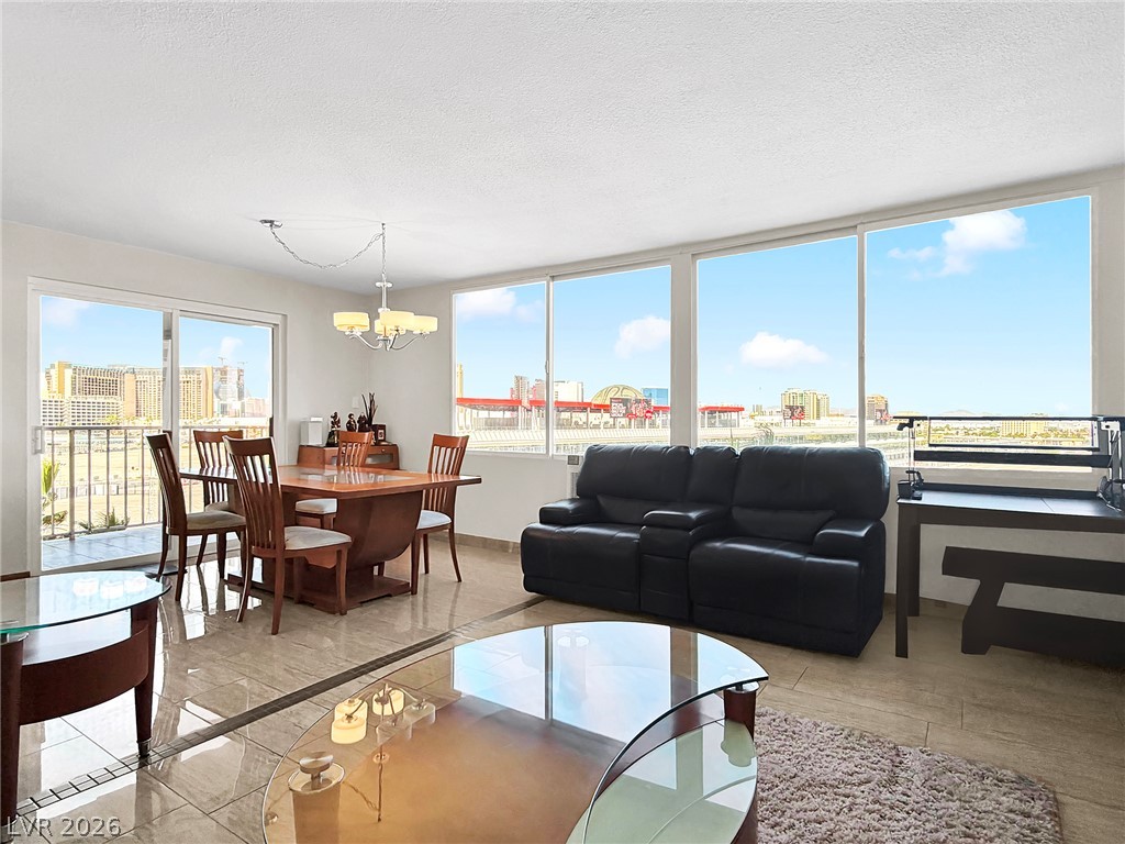 Photo 4 of 205 E Harmon Avenue #710