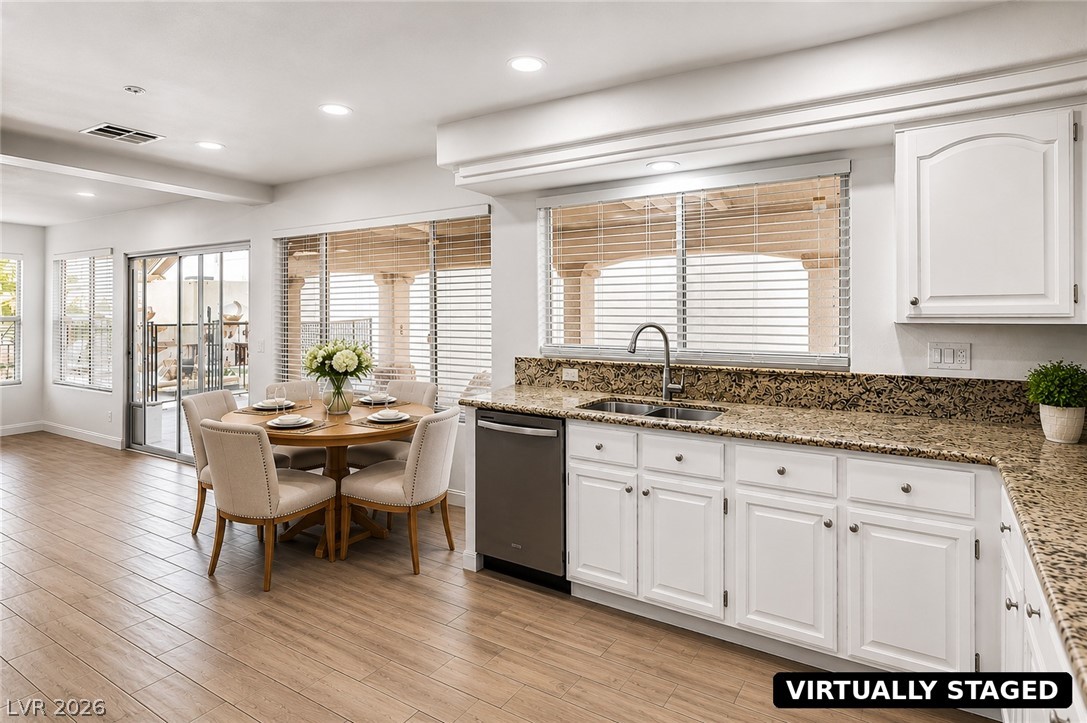 Photo 8 of 31, 1601 Vespertina Court