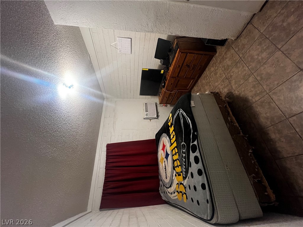 Photo 9 of 22, 1206 I Street
