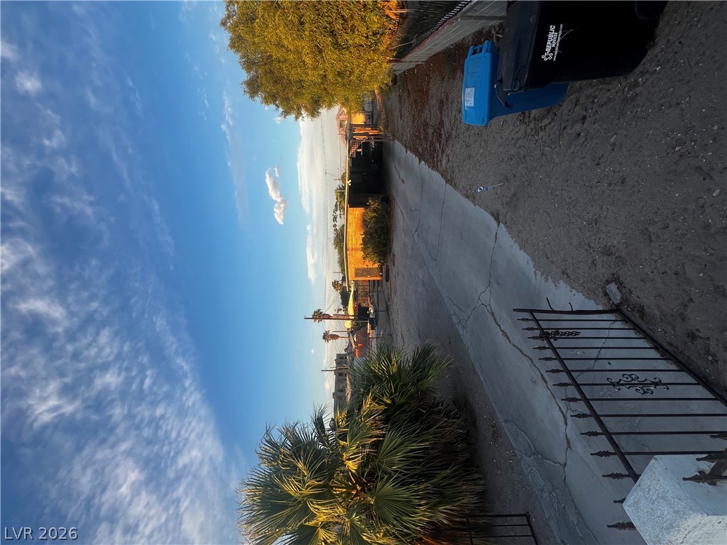 Photo 2 of 1206 I Street