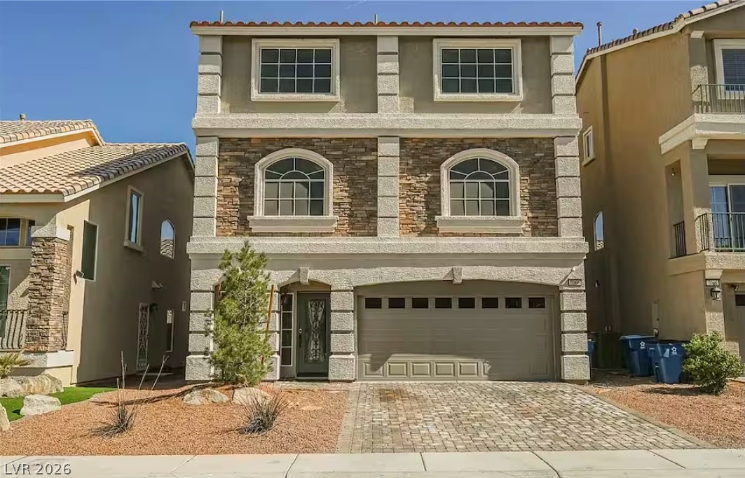 7066 S Bronco Street, Las Vegas 89118