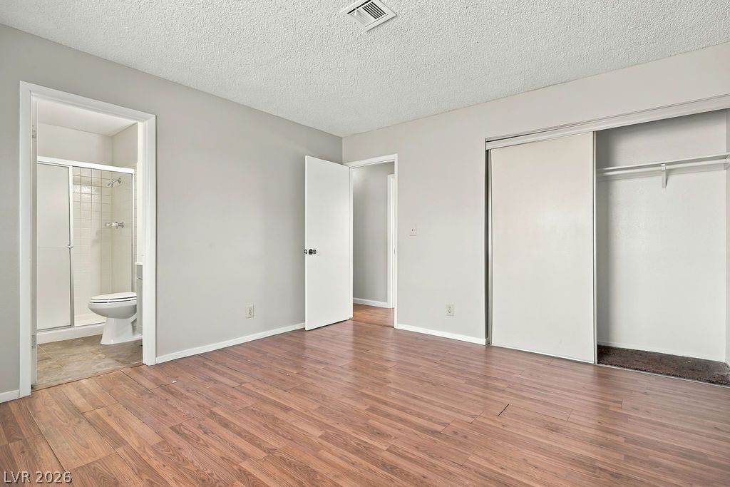 Photo 16 of 23, 1305 Jackson Avenue
