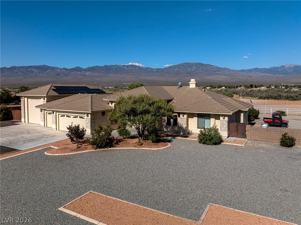 Photo 4 of 4061 North Equus Court
