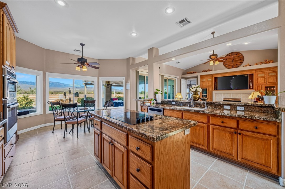 Photo 9 of 56, 4061 North Equus Court