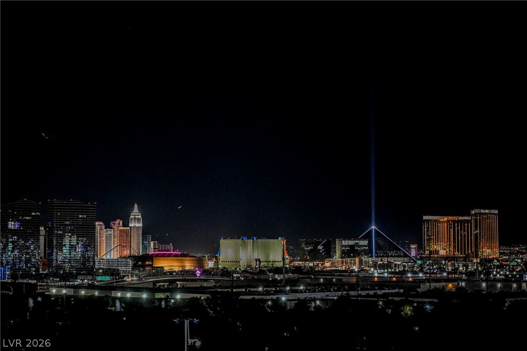 Photo 38 of 50, 4381 W Flamingo Road #912