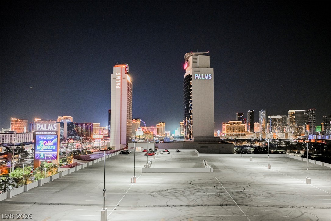 Photo 40 of 50, 4381 W Flamingo Road #912