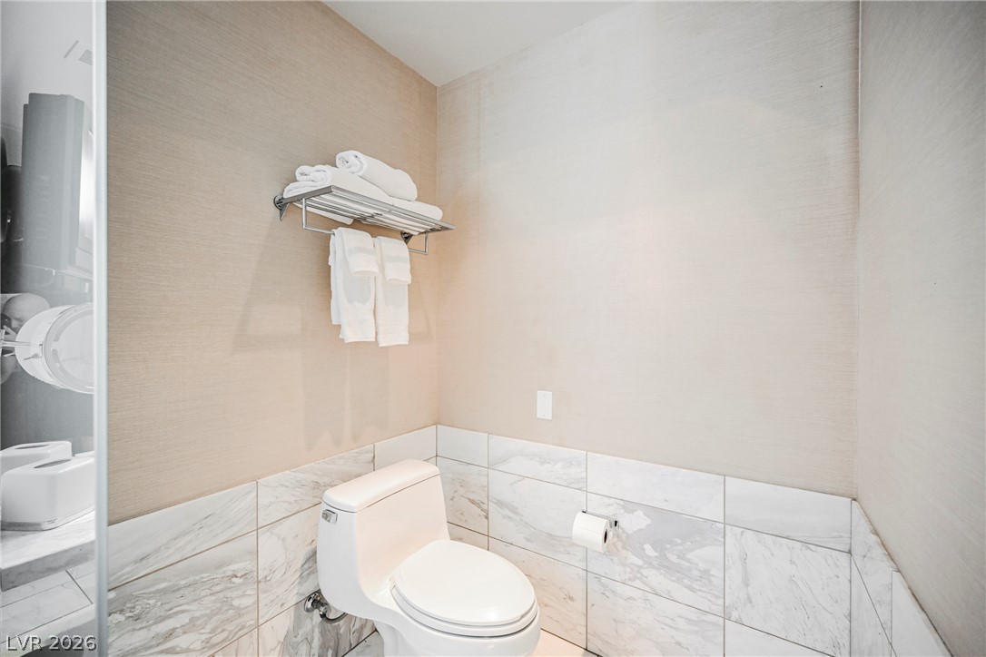 Photo 32 of 50, 4381 W Flamingo Road #912