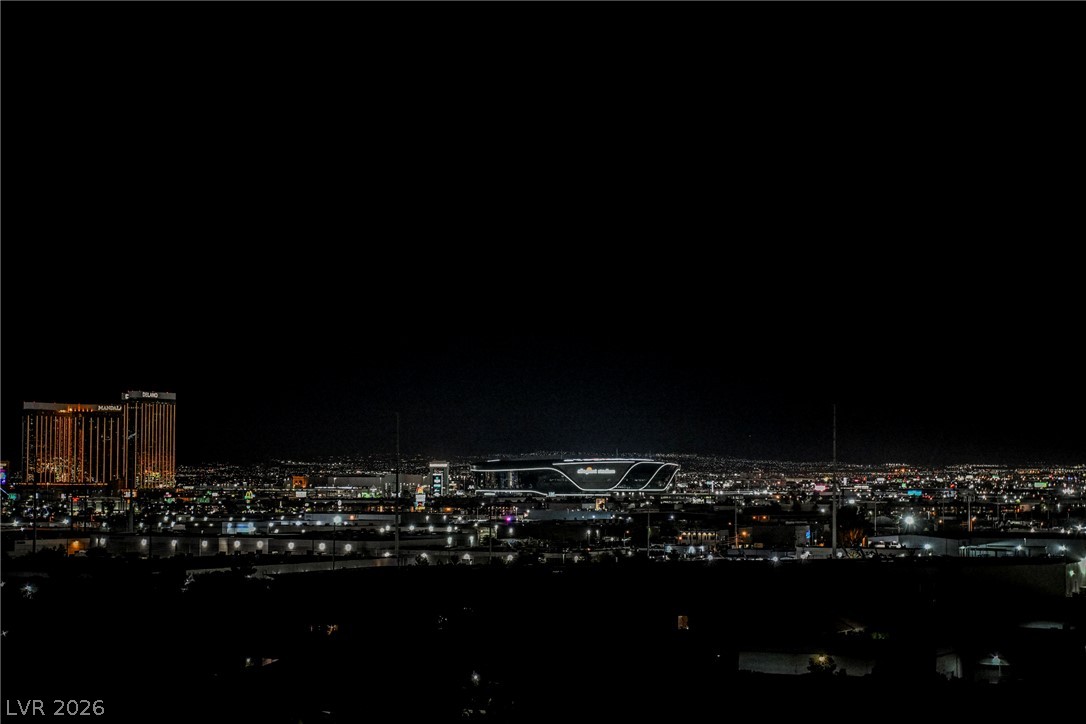 Photo 36 of 50, 4381 W Flamingo Road #912