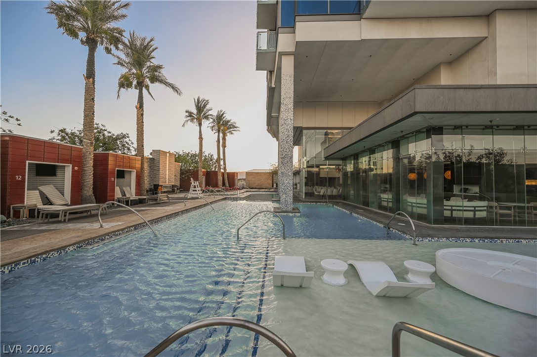Photo 29 of 31, 4381 W Flamingo Road #3008
