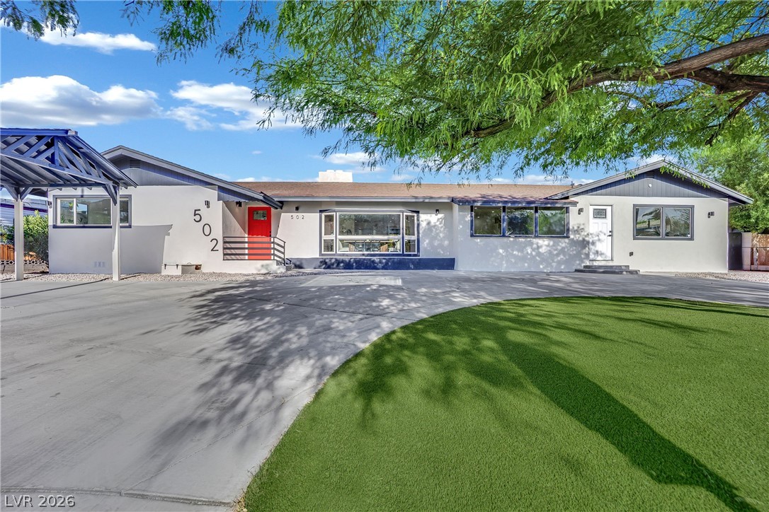 Photo 6 of 49, 502 Park Way