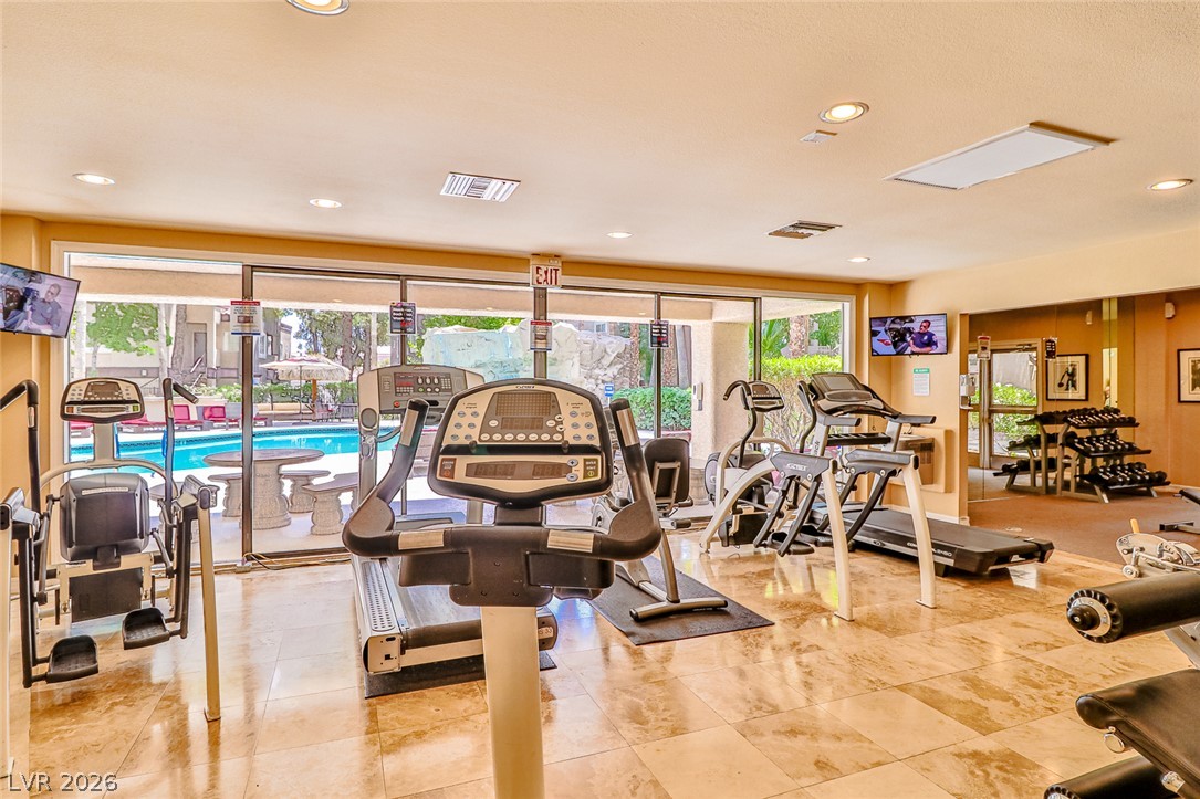 Photo 33 of 47, 5250 S Rainbow Boulevard #2079