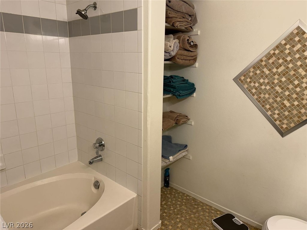 Photo 6 of 25, 7885 W Flamingo Road #1002