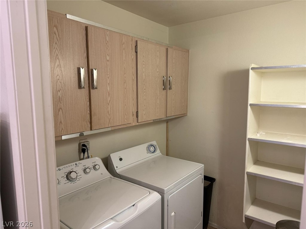 Photo 18 of 25, 7885 W Flamingo Road #1002