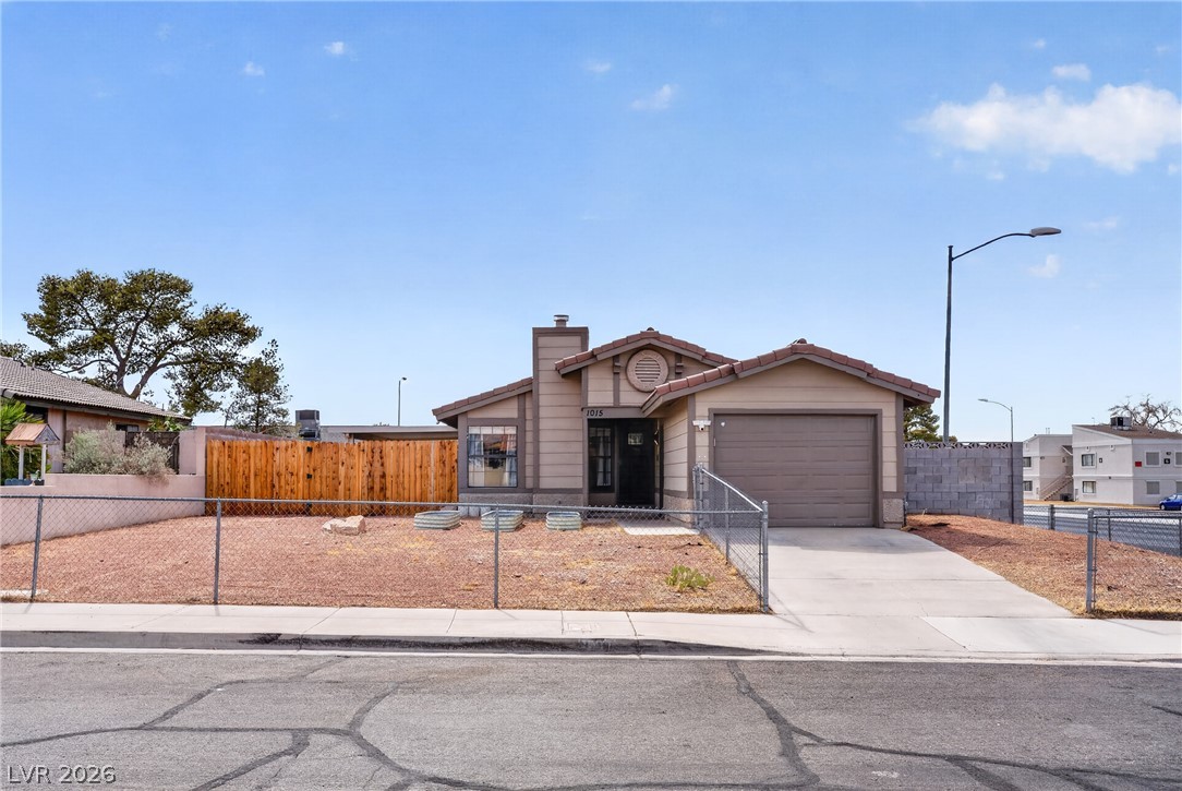 Photo 2 of 1015 Brookside Court
