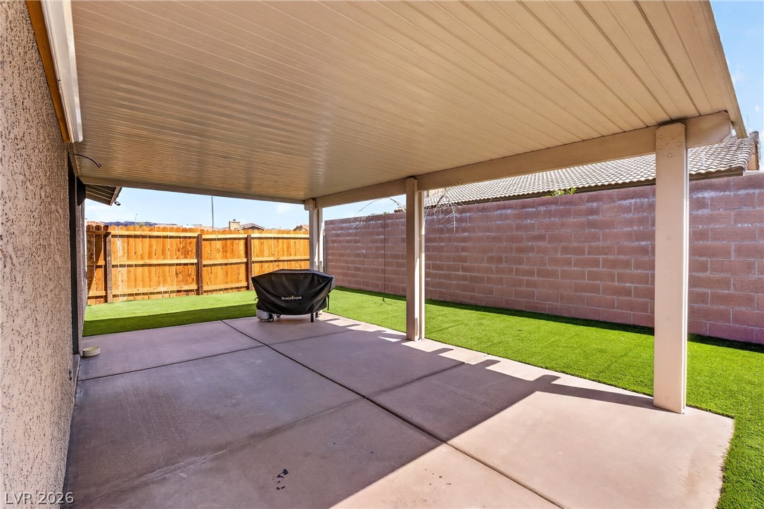 Photo 22 of 28, 1015 Brookside Court