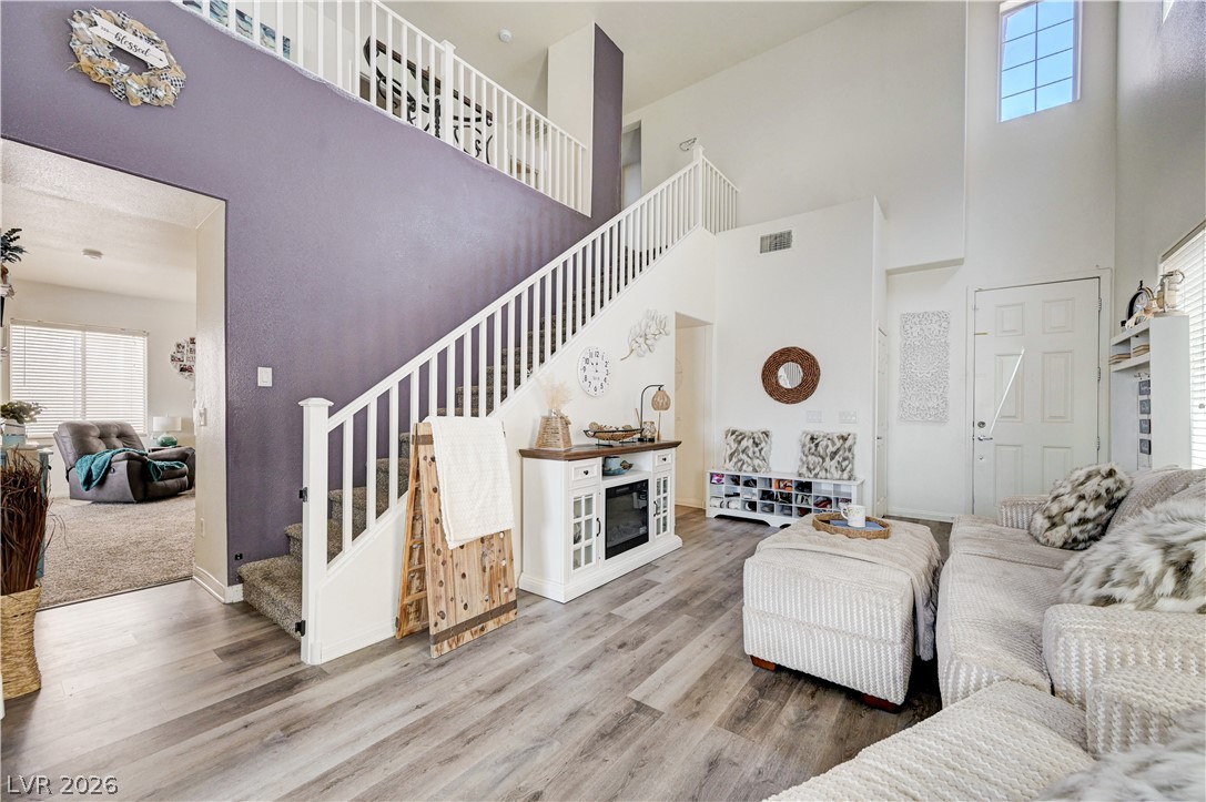 Photo 25 of 48, 6105 Glenborough Street