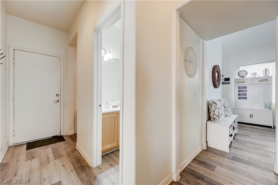 Photo 40 of 48, 6105 Glenborough Street