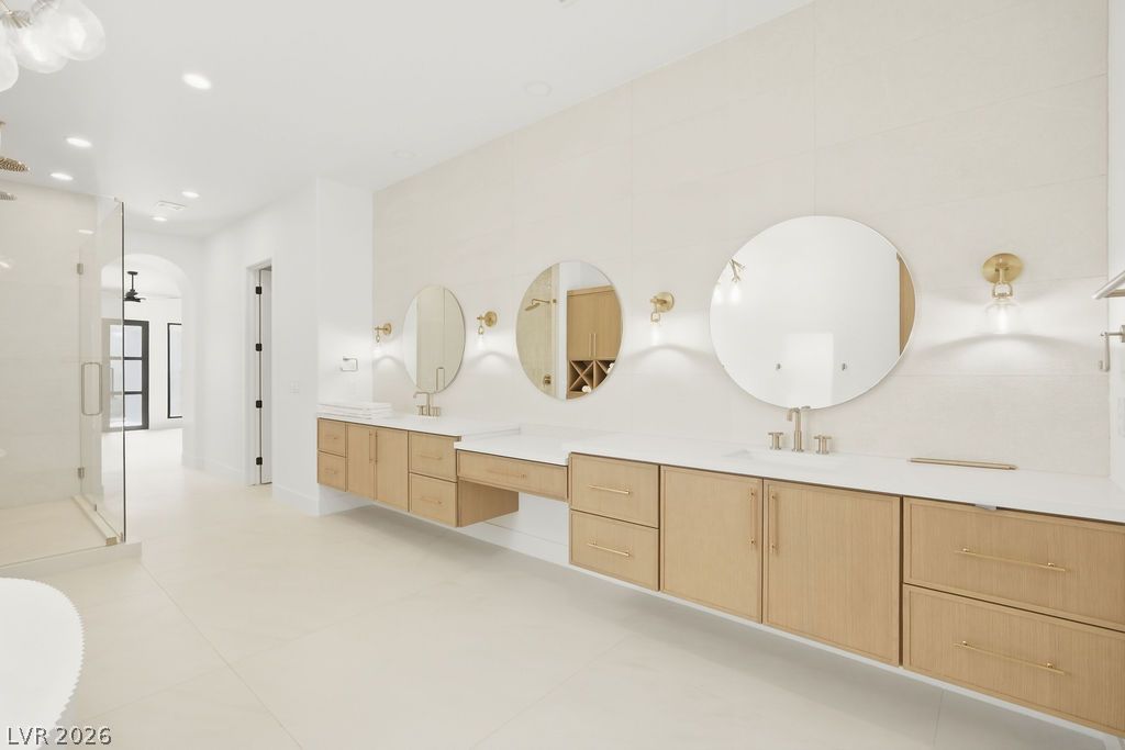 Photo 11 of 13, 270 Besame Court