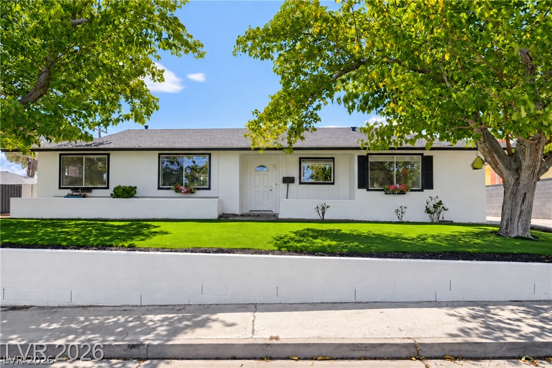 608 Bryant Court, Boulder City 89005