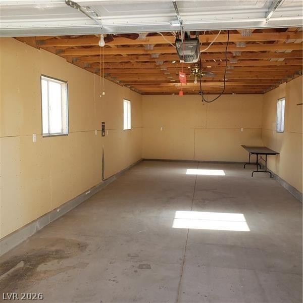 Photo 6 of 24, 3439 Cox Street
