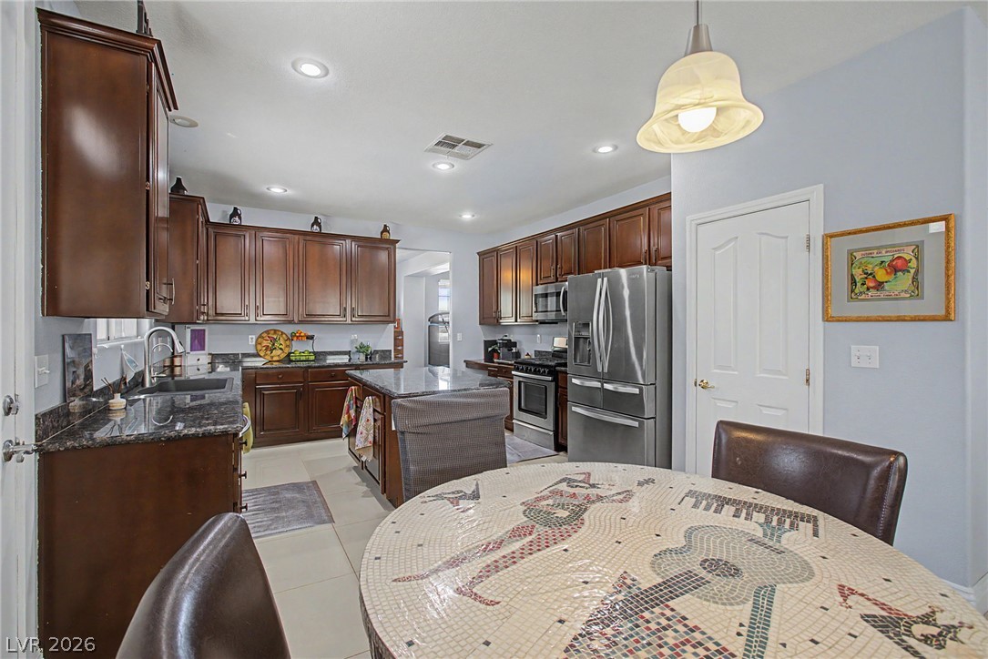 Photo 38 of 62, 91 Glendive Street