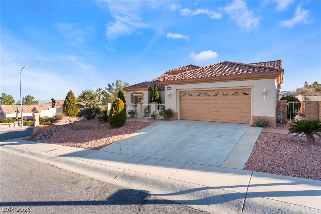 Photo 2 of 10529 Broom Hill Drive